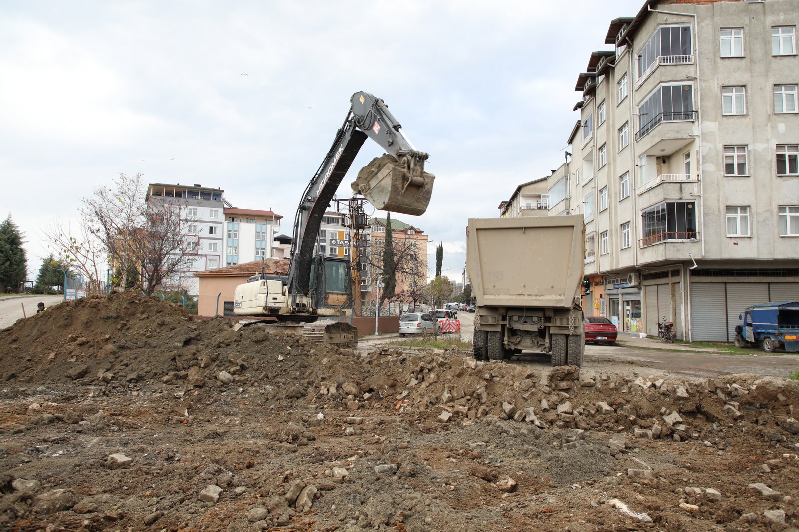 SED CADDESİ’NDE İKİNCİ ETAP ÇALIŞMALARA START VERİLDİ