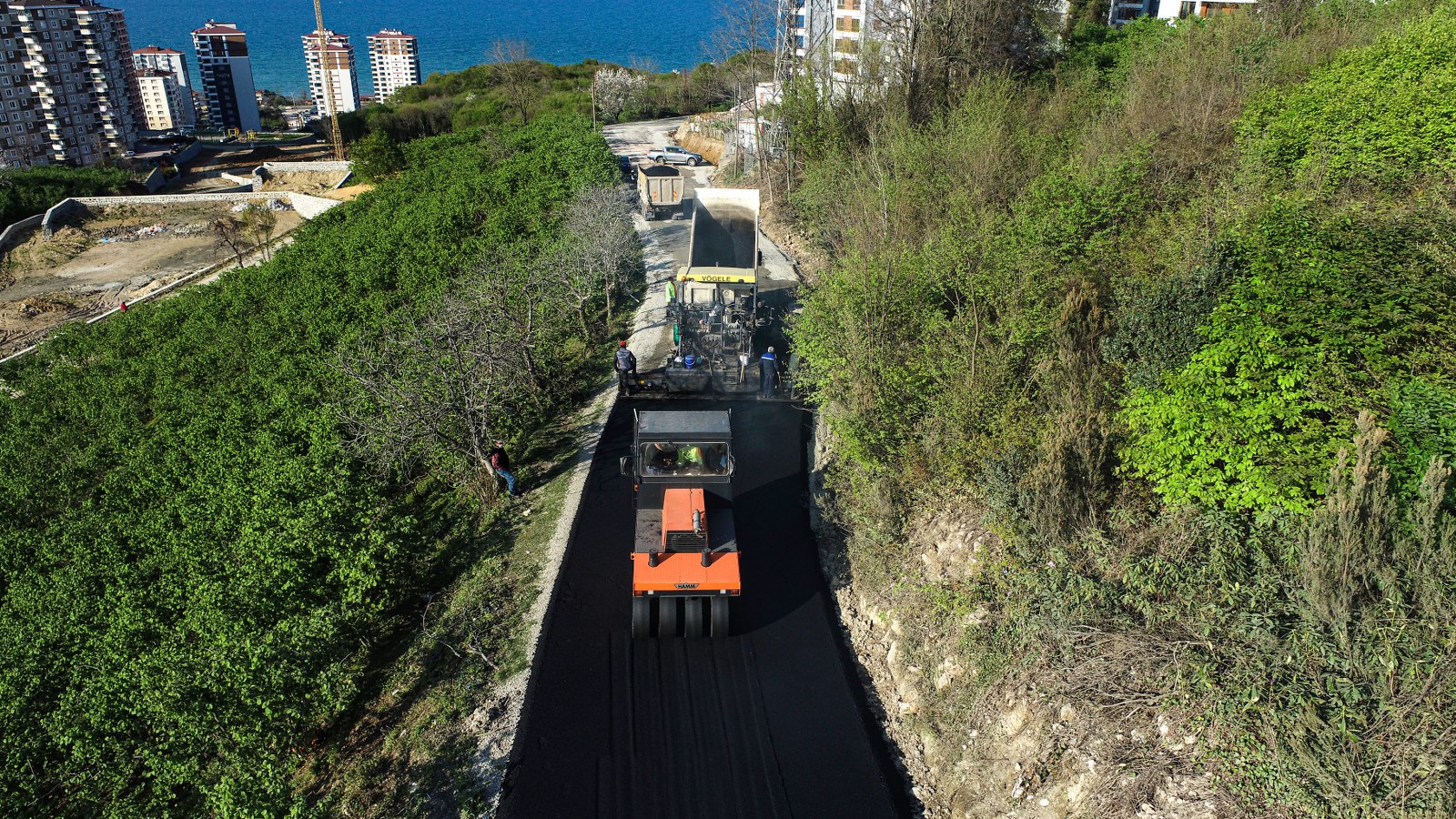 4 MAHALLE BAYRAMI ERKEN YAŞADI