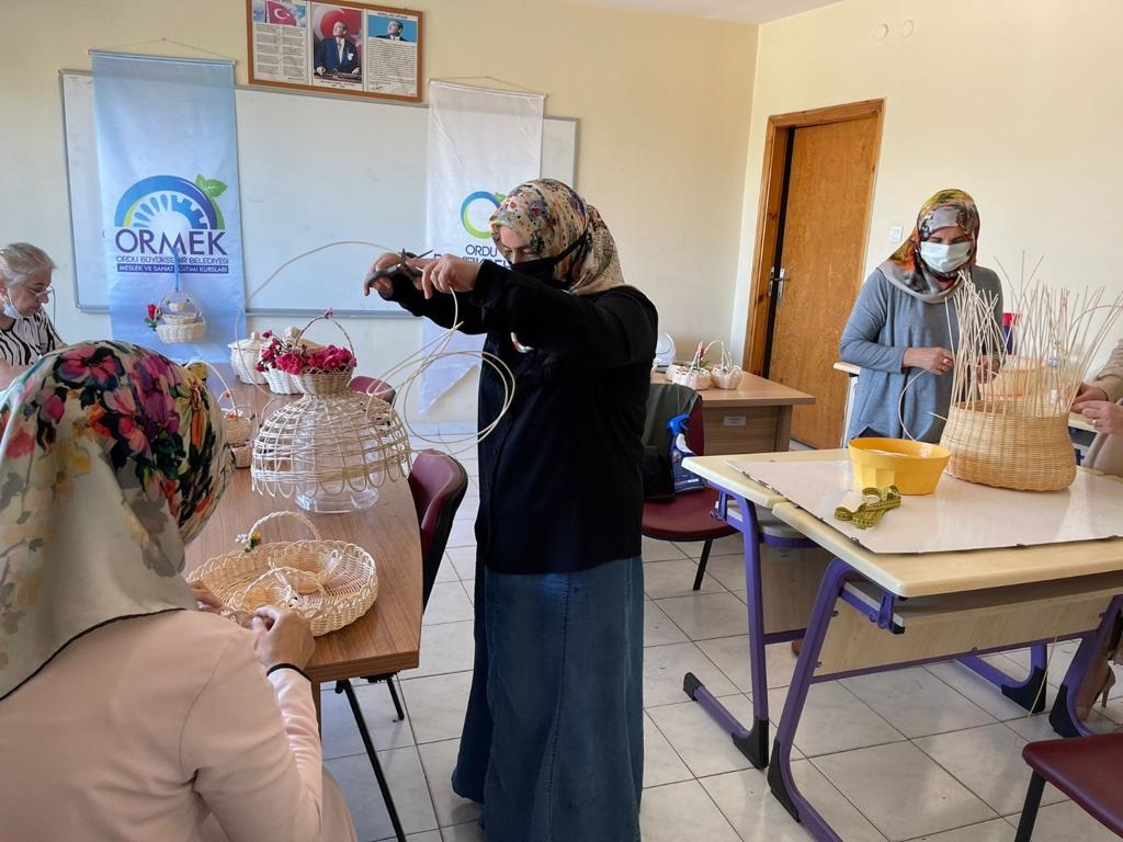 BÜYÜKŞEHİR GELENEKLERİ YAŞATIYOR