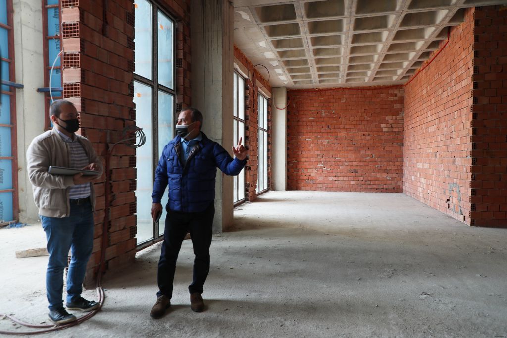 VALİ SONEL YENİ VALİLİK BİNASI İNŞAATINDA İNCELEMELERDE BULUNDU