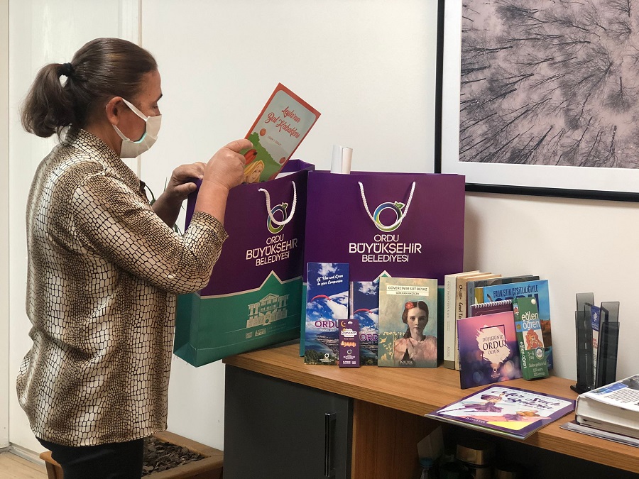 KAHRAMANMARAŞLI MÜZEYYEN’DEN BAŞKAN GÜLER’E MEKTUP