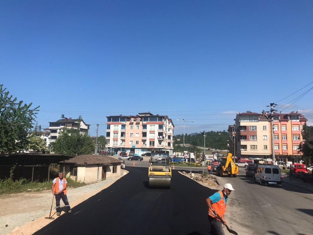 BÜYÜKŞEHİR ALTINORDU’NUN TRAFİĞİNİ RAHATLATIYOR