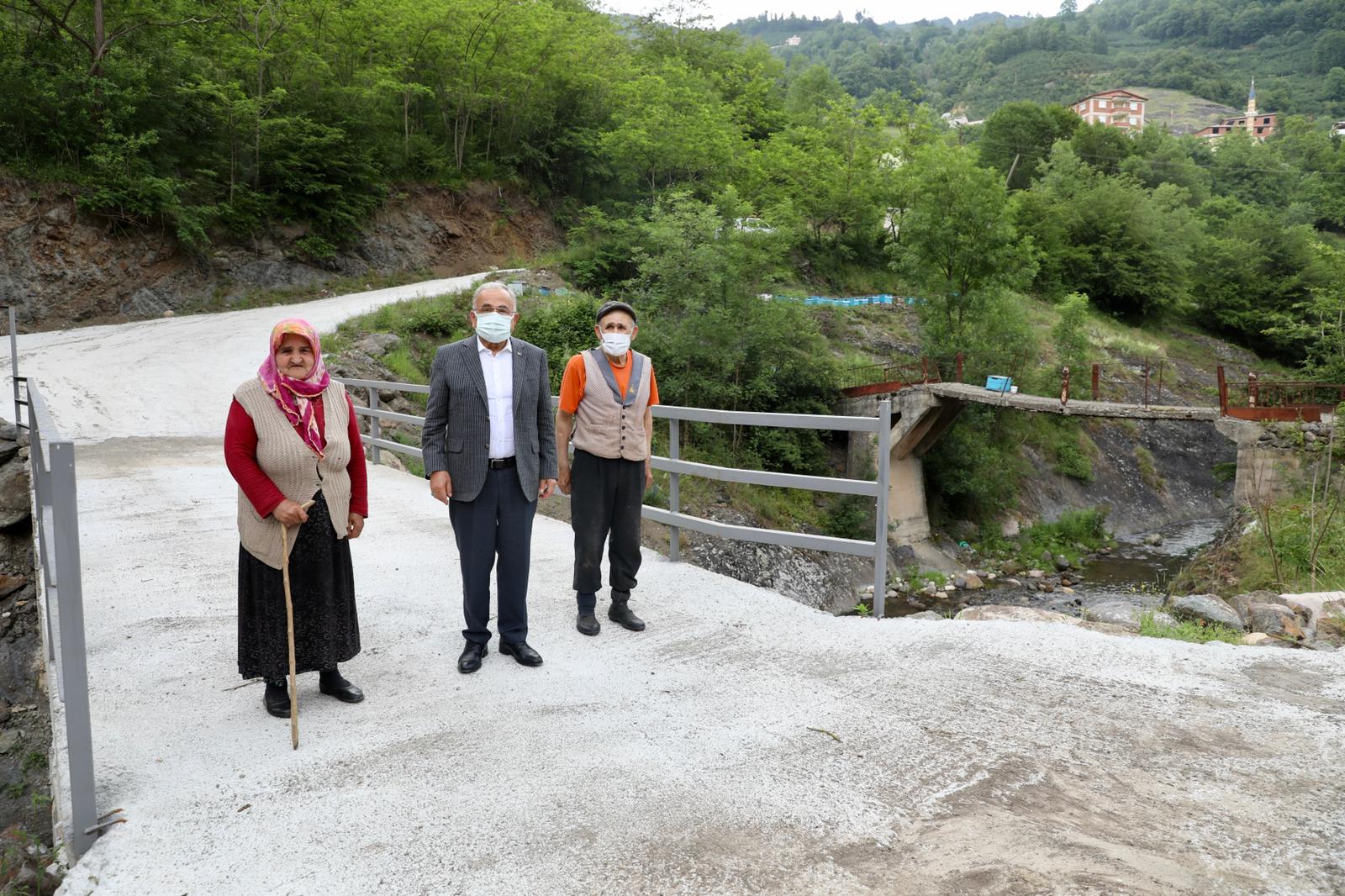 YAŞLI ÇİFTİN 40 YILLIK HASRETİ SON BULDU