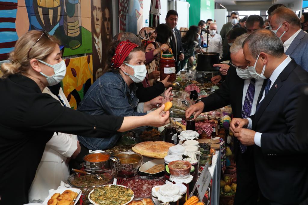 YÖRESEL ÜRÜNLER, GASTRONOMİ, KÜLTÜR, KADIN VE KOOPERATİFÇİLİK ÇALIŞTAYI ORDU’DA YAPILDI