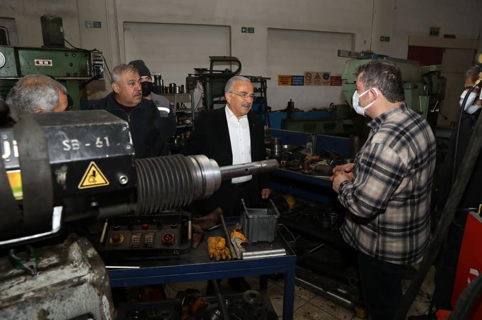 BAŞKAN GÜLER'DEN SANAYİ ESNAFINA ZİYARET
