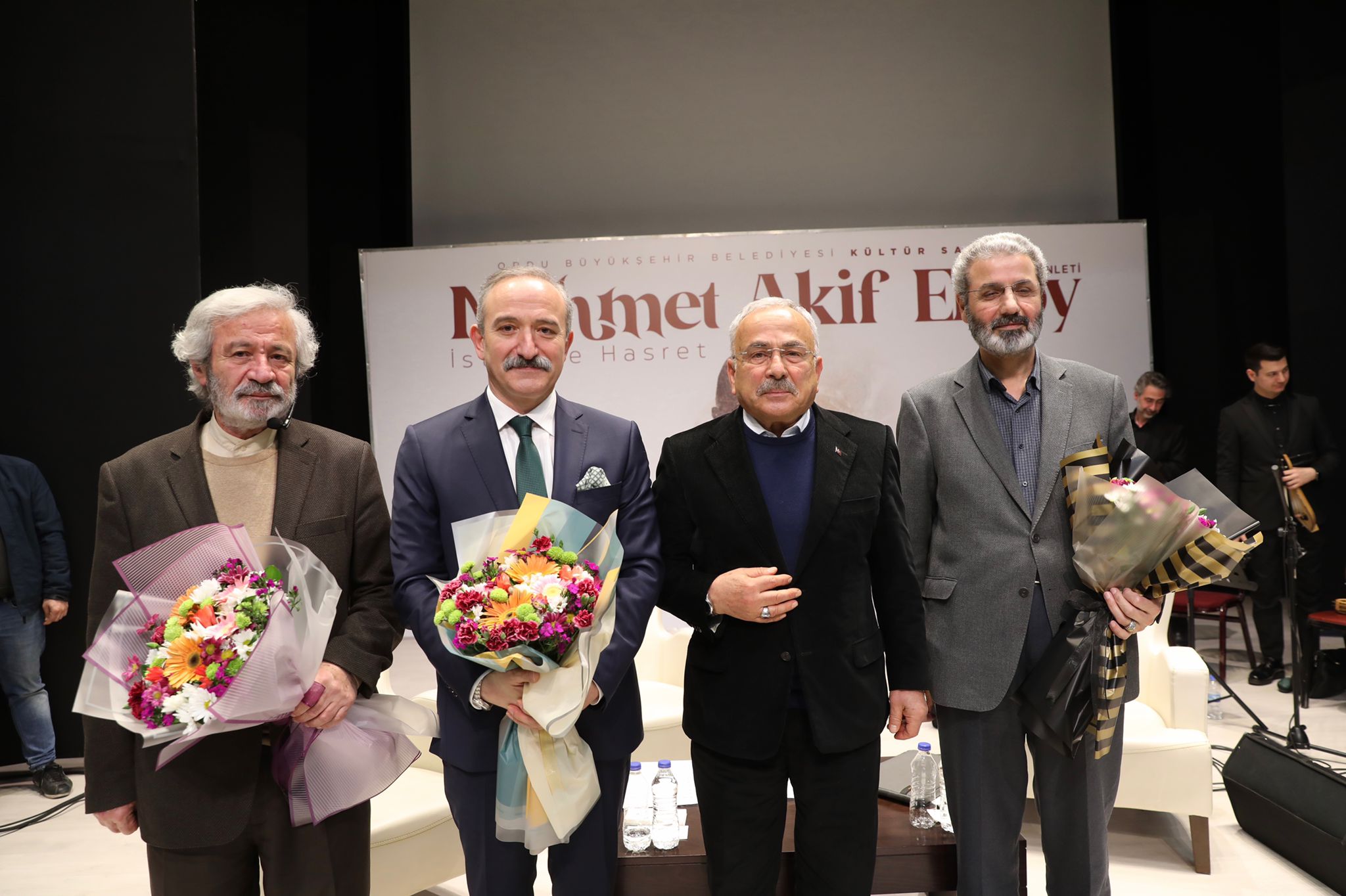 İSTİKLAL ŞAİİRİ BÖYLE ANILDI