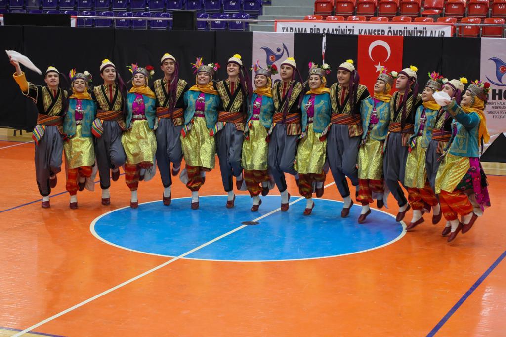 Okul Sporları Halk Oyunları Gençler Türkiye Şampiyonası Ordu’da Yapıldı