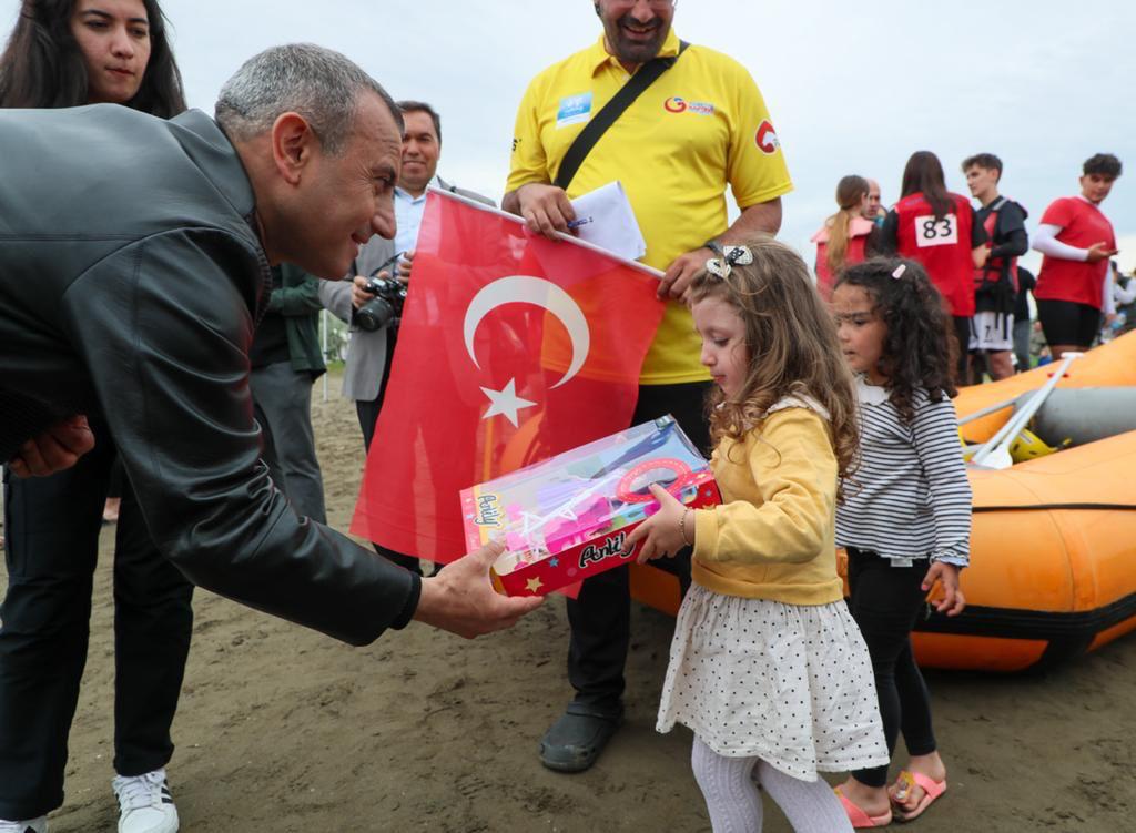 RAFTİNG GENÇLER GRUP MÜSABAKALARI ORDU’DA BAŞLADI