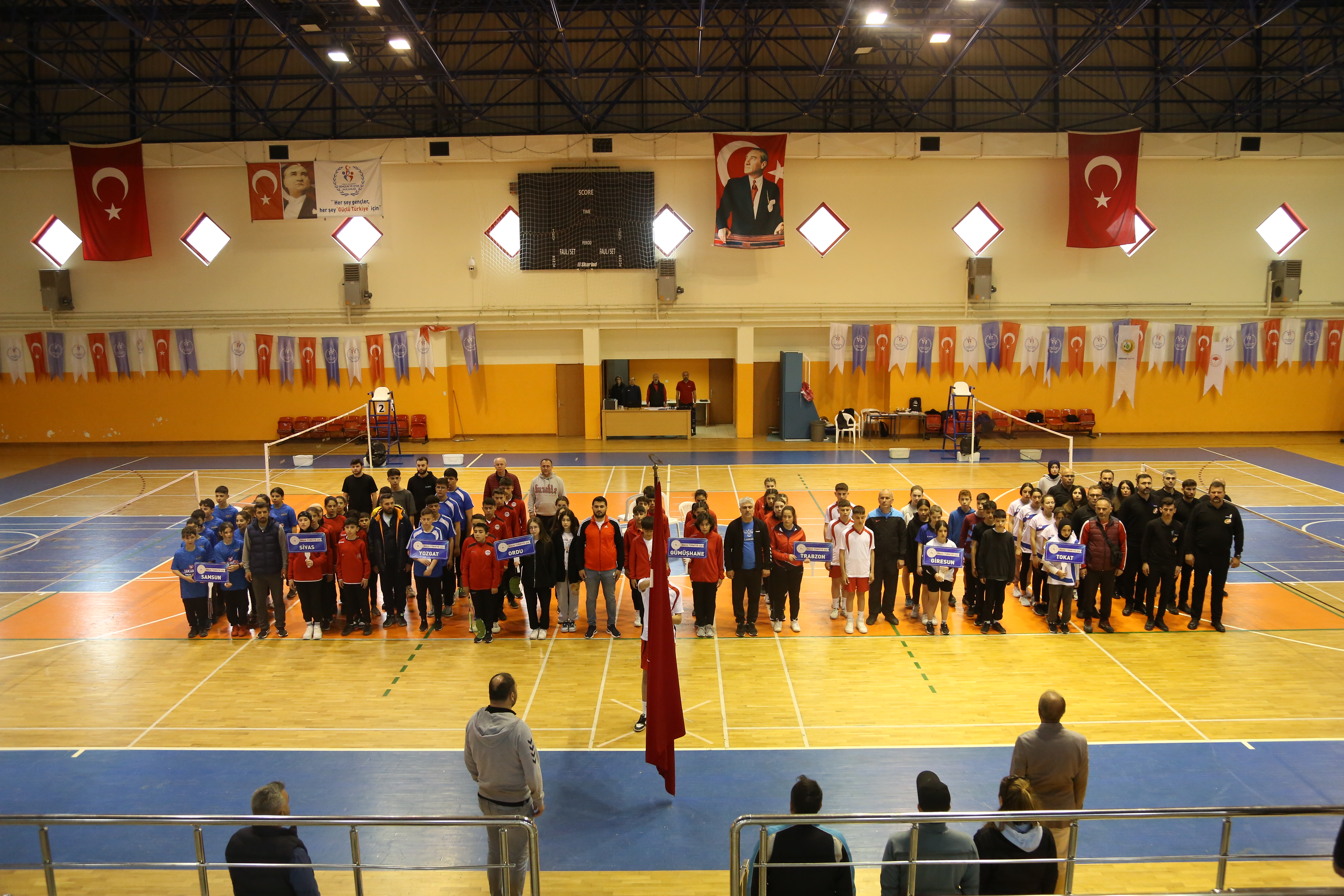  Ordu’da Yıldızlar Badminton Müsabakaları Başladı