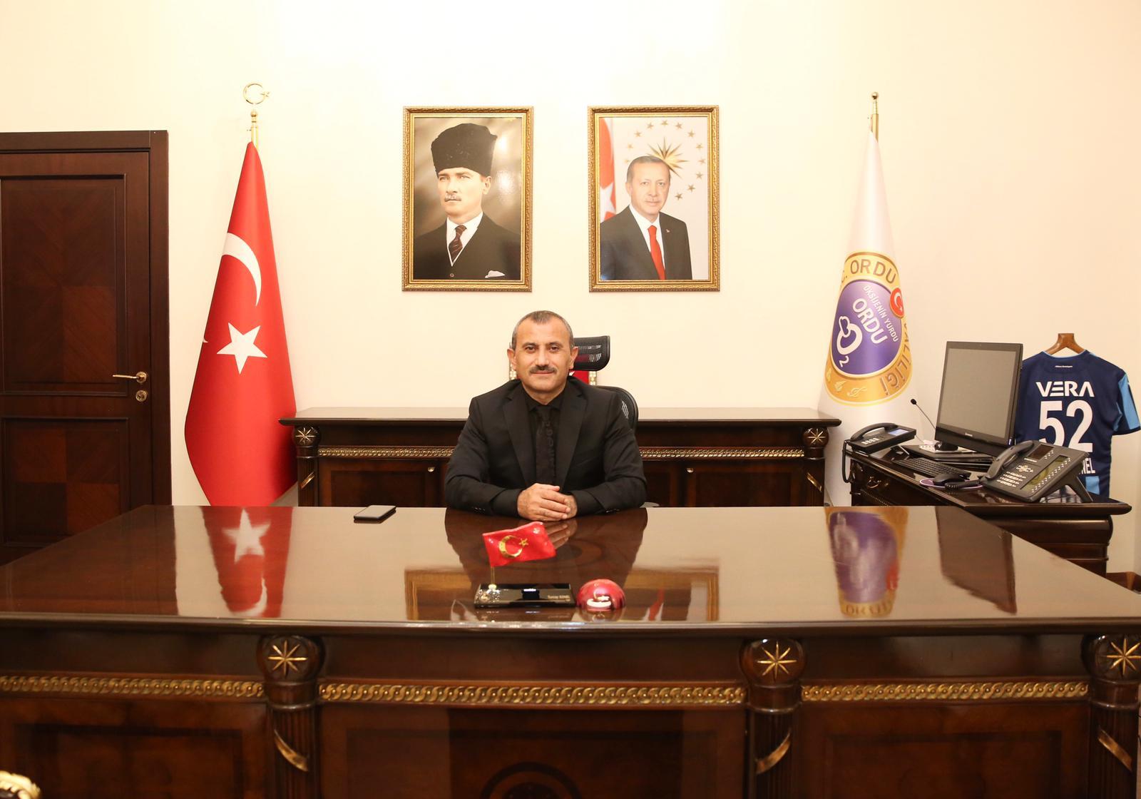 VALİ TUNCAY SONEL’İN 10 OCAK ÇALIŞAN GAZETECİLER GÜNÜ MESAJI VALİ TUNCAY SONEL’İN 10 OCAK ÇALIŞAN GAZETECİLER GÜNÜ MESAJI