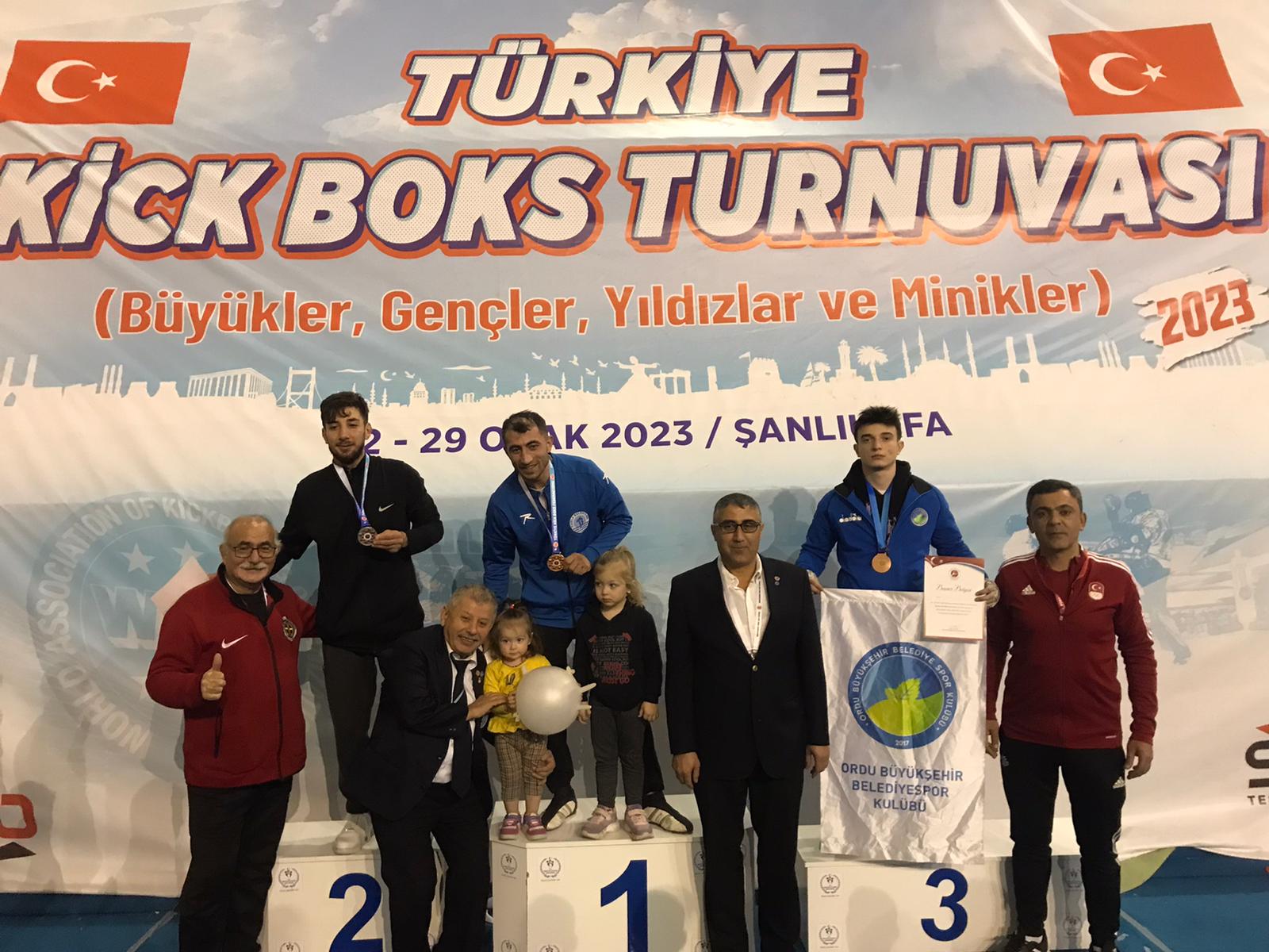 Büyükşehir Sporcuların Büyük Başarı Büyükşehir Sporcuların Büyük Başarı