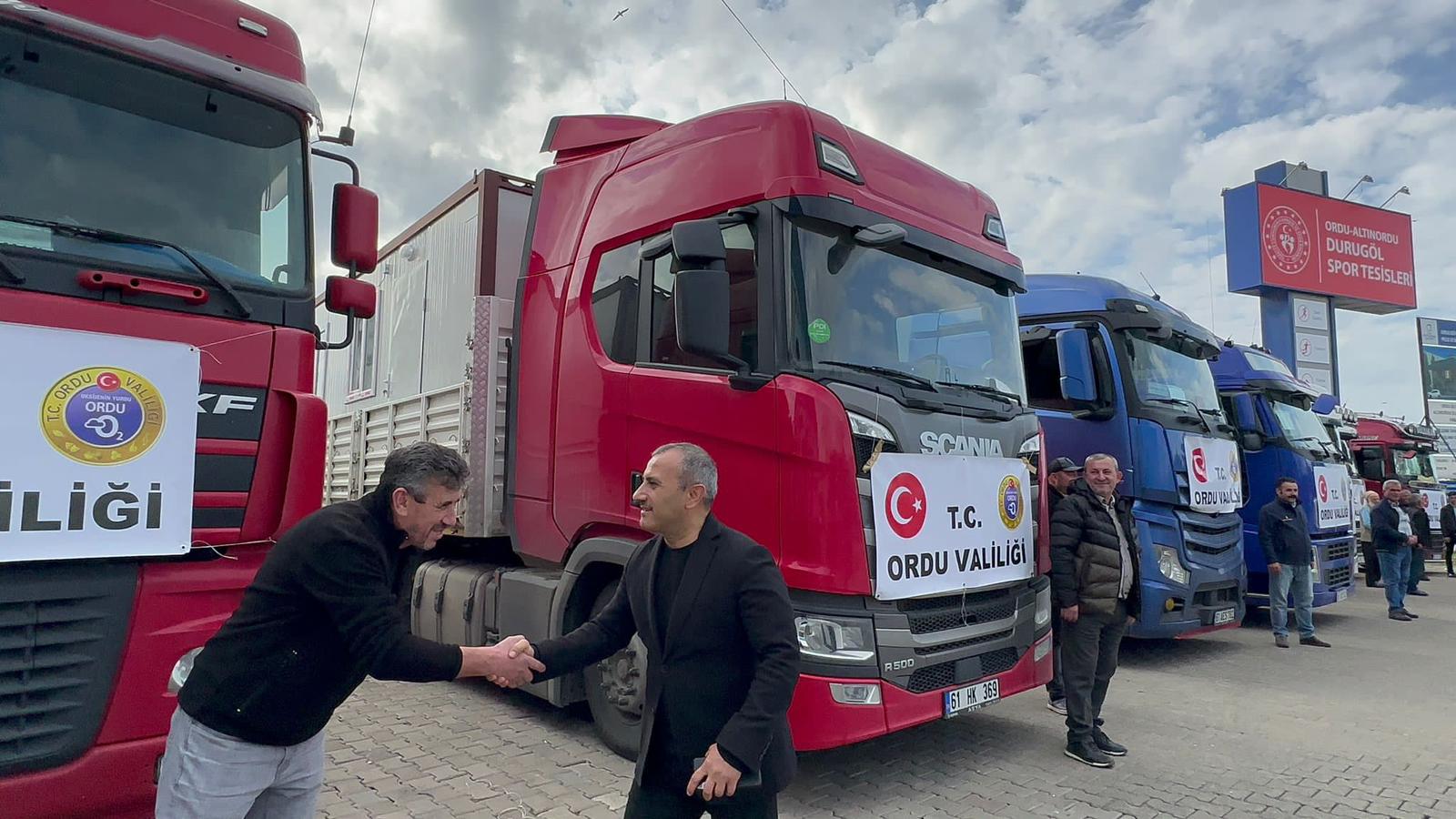 Deprem Bölgesine Gönderilen Yardım Tırı 300’e Ulaştı